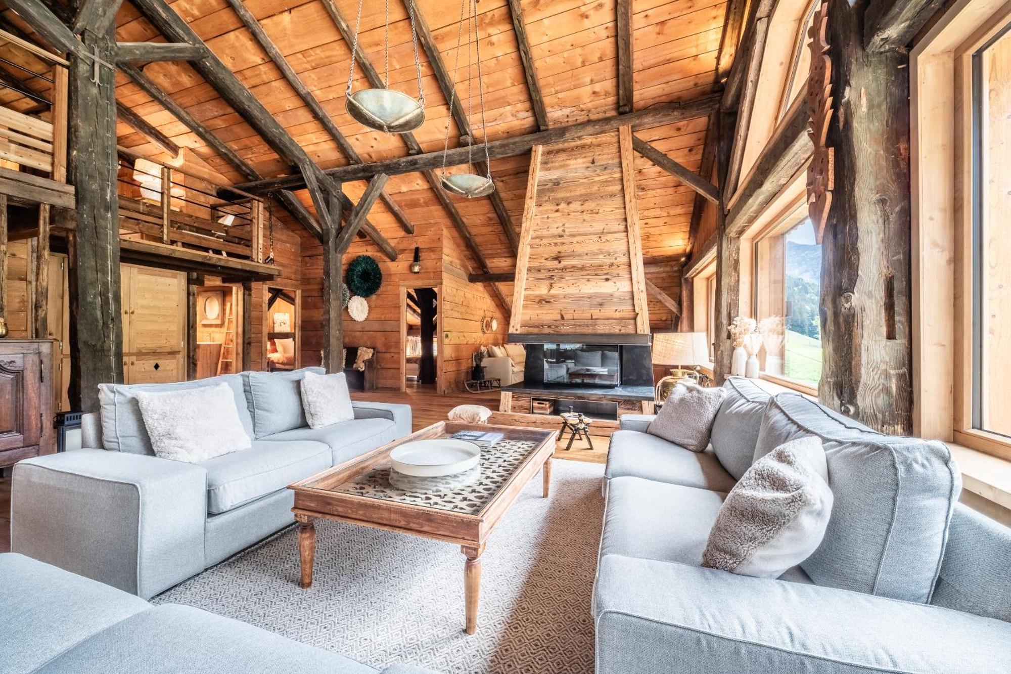 Le - By Emerald Morzine