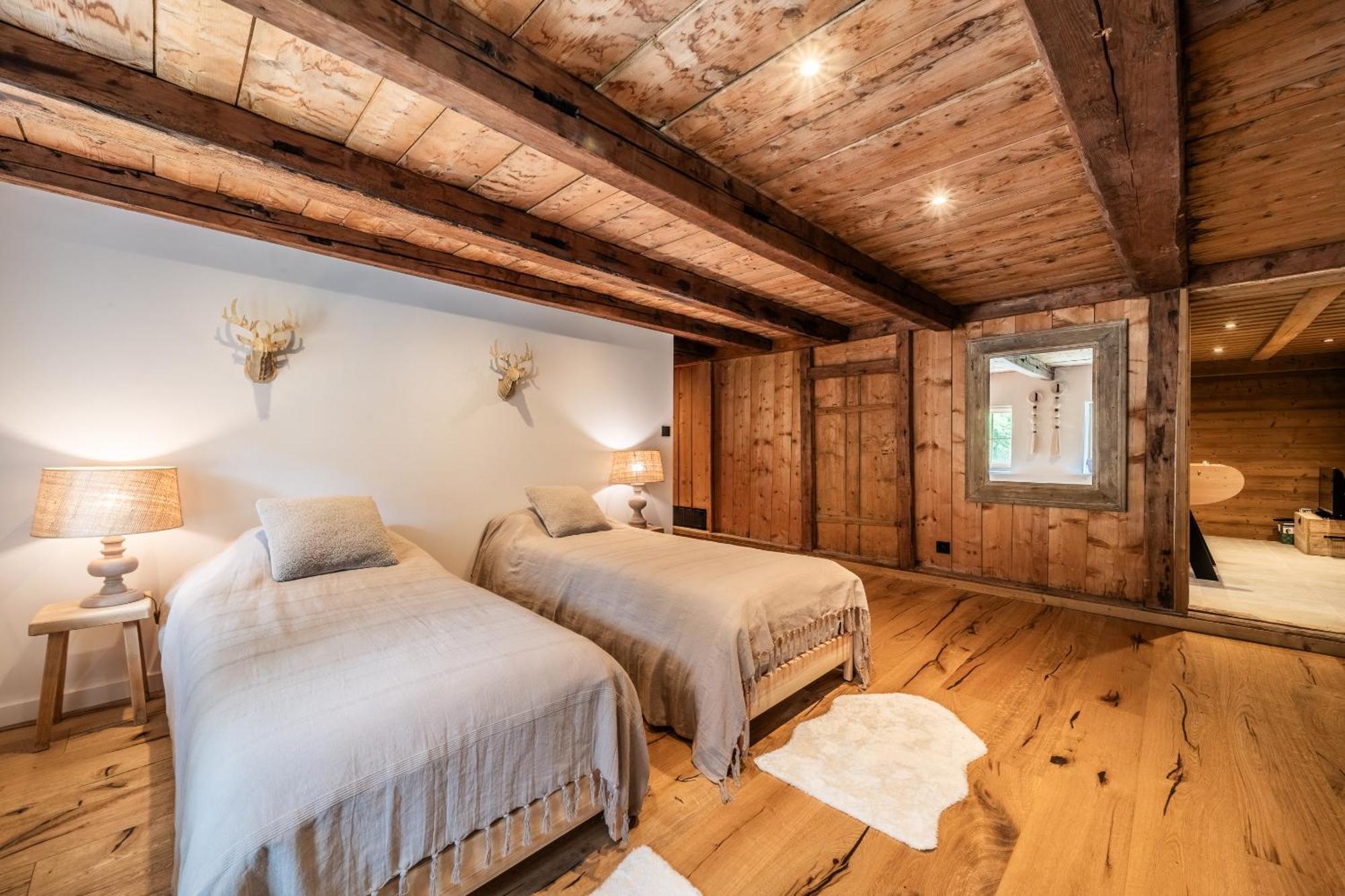 Le - By Emerald * Morzine