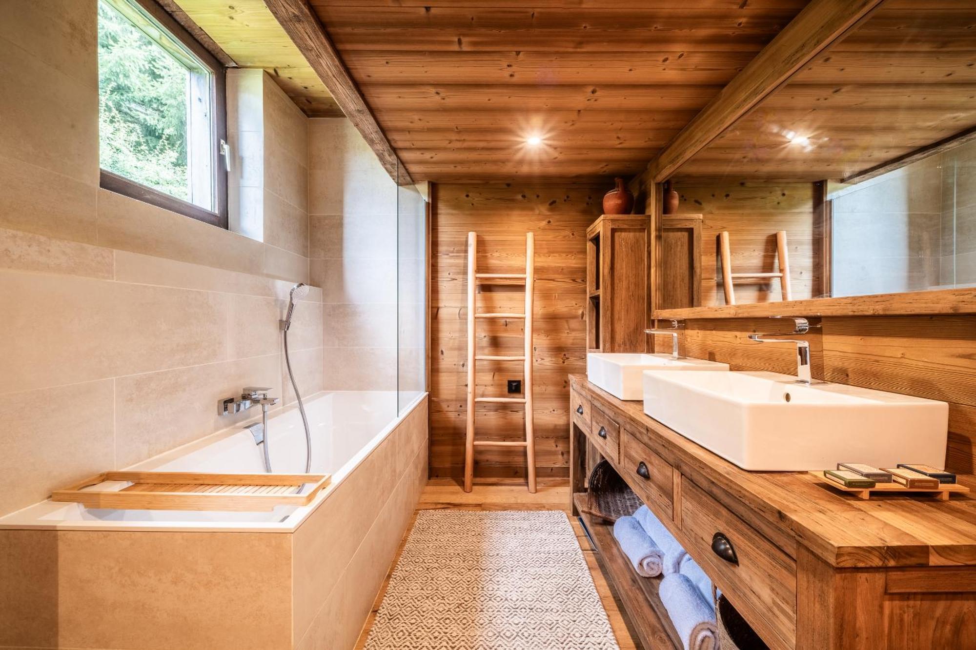 Le - By Emerald * Morzine